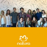 Hijos de nuestros colaboradores comenzaron a trabajar en Natura